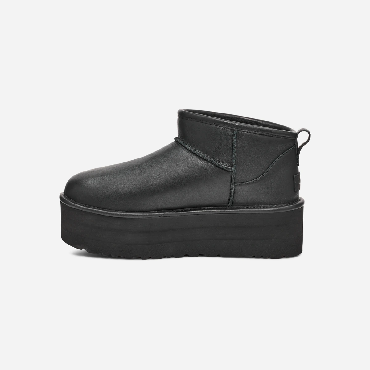 Женские угги Ugg Classic Ultra Mini Platform Leather Black цена 11 000 Руб. фото и описание в каталоге сайта ugg-boom.ru — фото 3