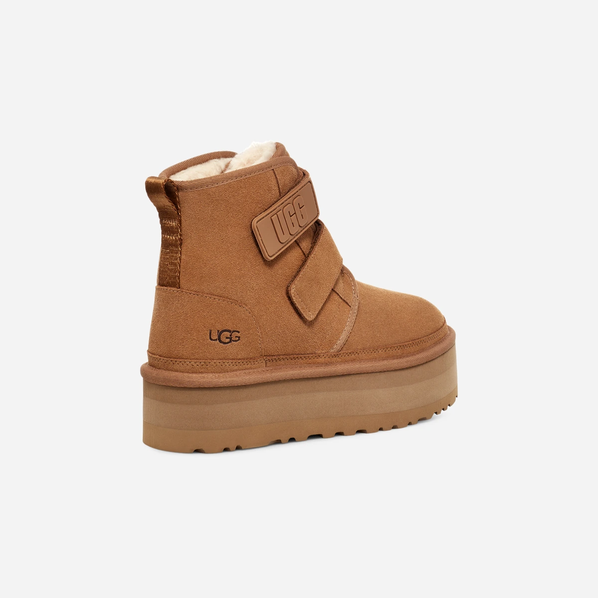 Женские ботинки Ugg Neumel Platform Chestnut цена 6 059 Руб. фото и описание в каталоге сайта ugg-boom.ru — фото 4