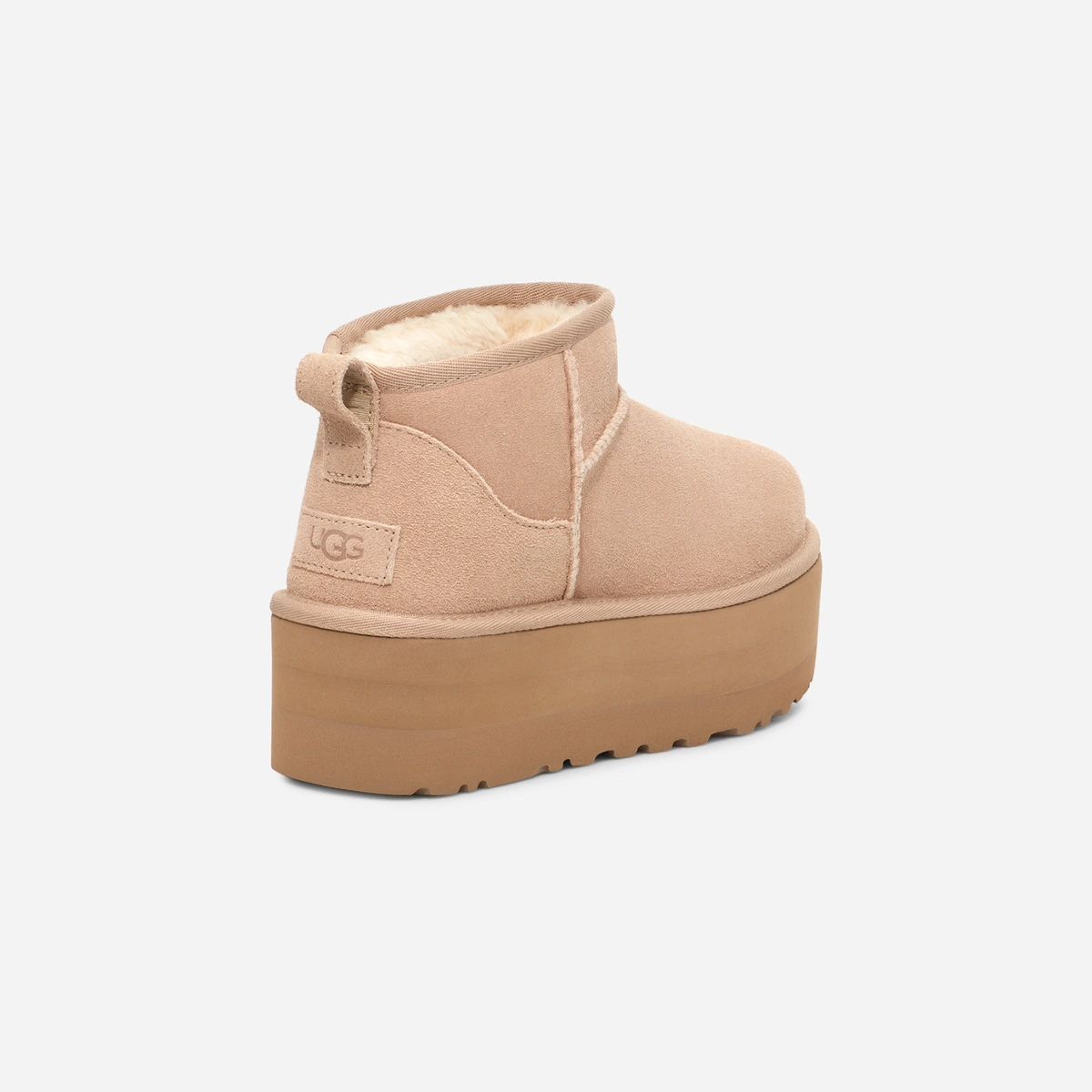 Женские угги Ugg Classic Ultra Mini Platform Sand цена 8 556 Руб. фото и описание в каталоге сайта ugg-boom.ru — фото 4
